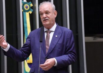 Comissão aprova diretrizes para ampliar acesso à psicoterapia para populações vulneráveis