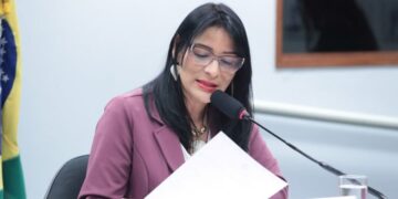 Comissão aprova reconhecimento do benzimento como prática de cultura popular e saúde