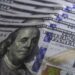 Dólar sobe 0,76% e fecha a R$ 5,39 em dia de cautela